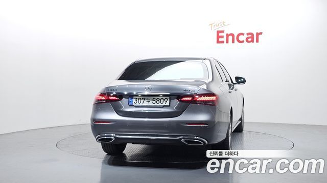Mercedes-Benz E-Class E350 4MATIC Avantgarde