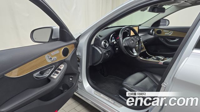 Mercedes-Benz C-Class C220 d Exclusive