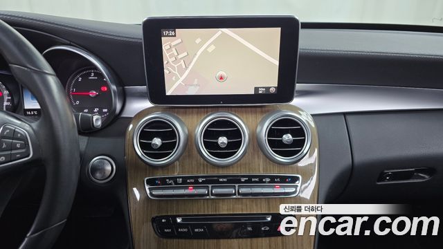 Mercedes-Benz C-Class C220 d Exclusive