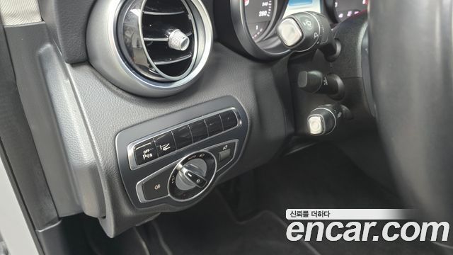 Mercedes-Benz C-Class C220 d Exclusive