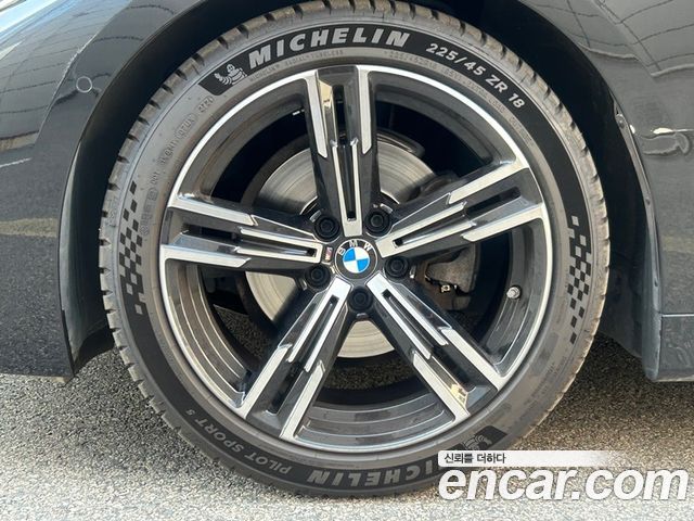 BMW 4-Series 420i M Sport Convertible