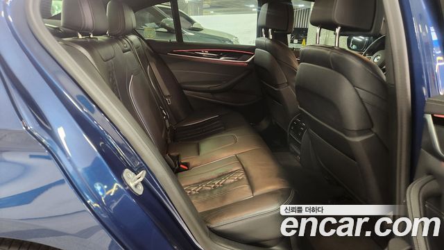 BMW 5-Series 523d M Sport