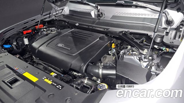 Land Rover Defender 110 P300 X-Dynamic SE