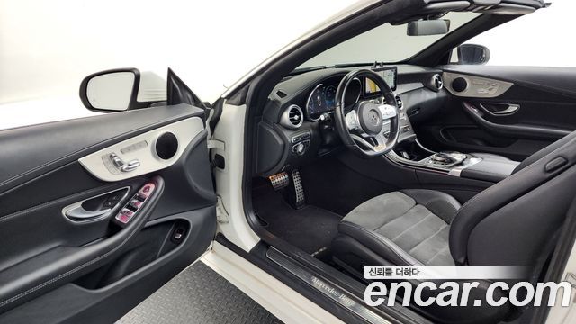 Mercedes-Benz C-Class C200 Cabriolet