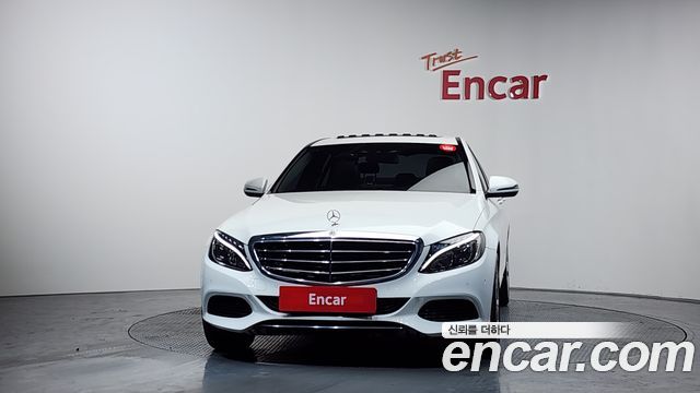 Mercedes-Benz C-Class C200 4MATIC Exclusive