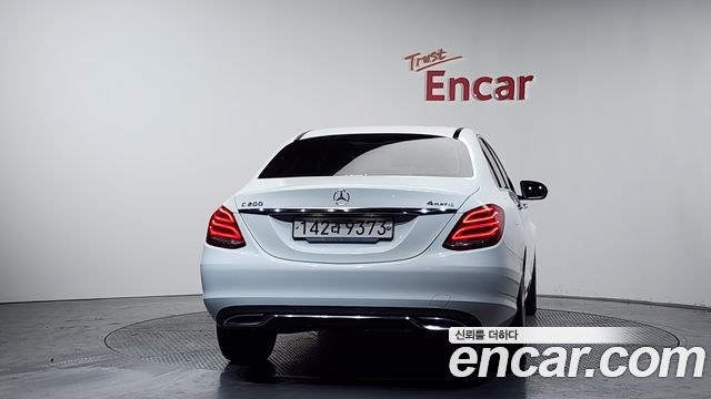 Mercedes-Benz C-Class C200 4MATIC Exclusive