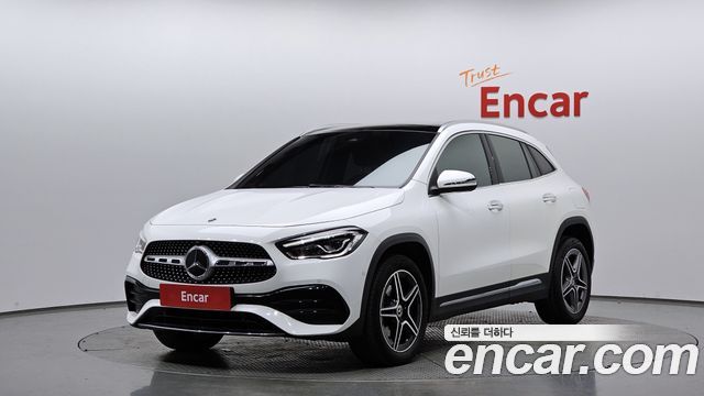 Mercedes-Benz GLA-Class GLA250 4MATIC