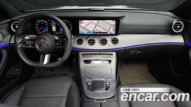 Mercedes-Benz E-Class E350 4MATIC AMG Line