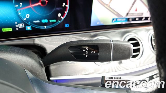 Mercedes-Benz E-Class E350 4MATIC AMG Line