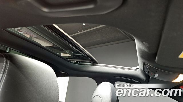 Mercedes-Benz E-Class E350 4MATIC AMG Line