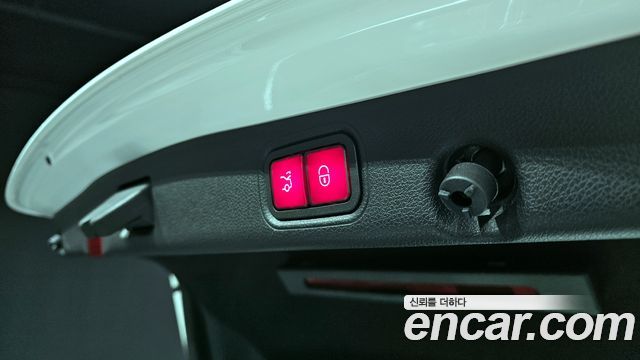 Mercedes-Benz E-Class E350 4MATIC AMG Line