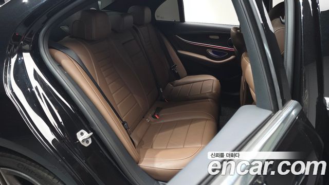 Mercedes-Benz E-Class E250 AMG Line