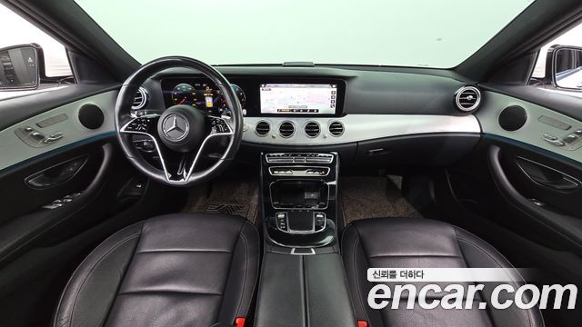 Mercedes-Benz E-Class E250 Avantgarde