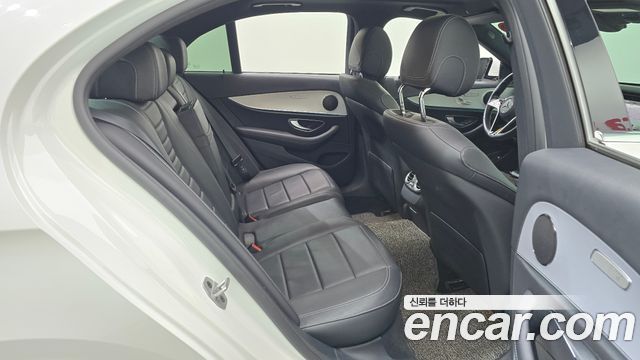 Mercedes-Benz E-Class E250 Avantgarde