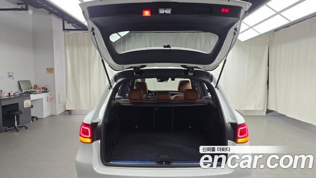 Mercedes-Benz GLC-Class GLC300 4MATIC