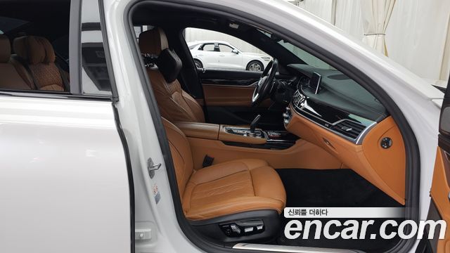 BMW 7-Series 740d xDrive M Sport