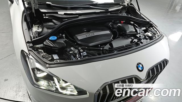 BMW 2-Series 220i Luxury