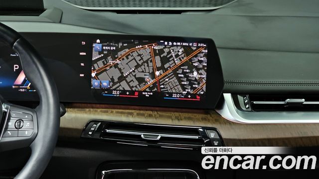 BMW 2-Series 220i Luxury