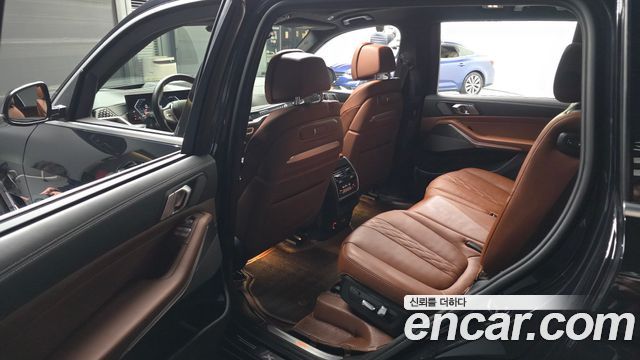 BMW X7 xDrive 40i Design Pure Excellence 7-Seater