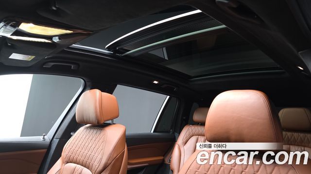 BMW X7 xDrive 40i Design Pure Excellence 7-Seater