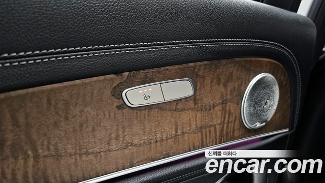 Mercedes-Benz E-Class E300 Exclusive
