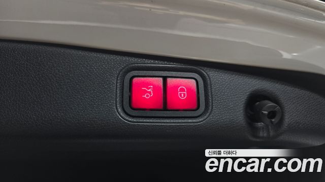 Mercedes-Benz E-Class E300 Exclusive