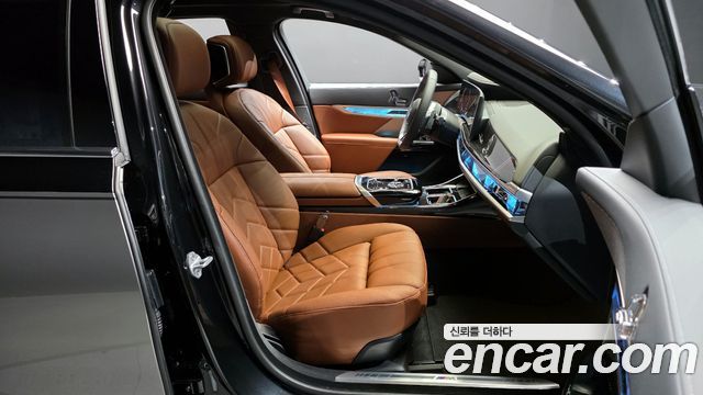 BMW 7-Series 740i xDrive M Sport