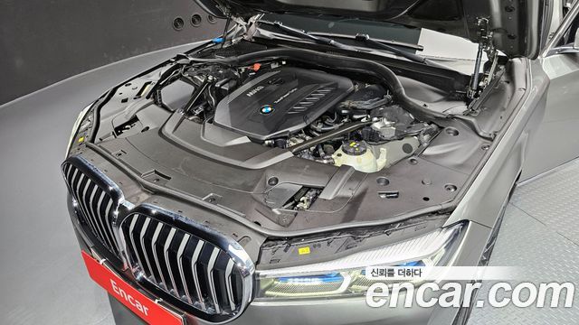 BMW 7-Series 730Ld xDrive M Sport