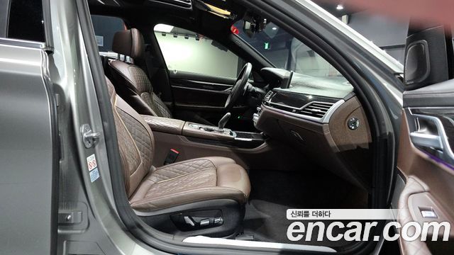 BMW 7-Series 730Ld xDrive M Sport