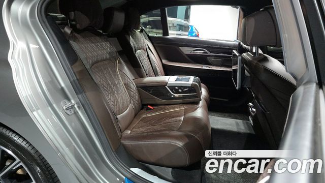 BMW 7-Series 730Ld xDrive M Sport
