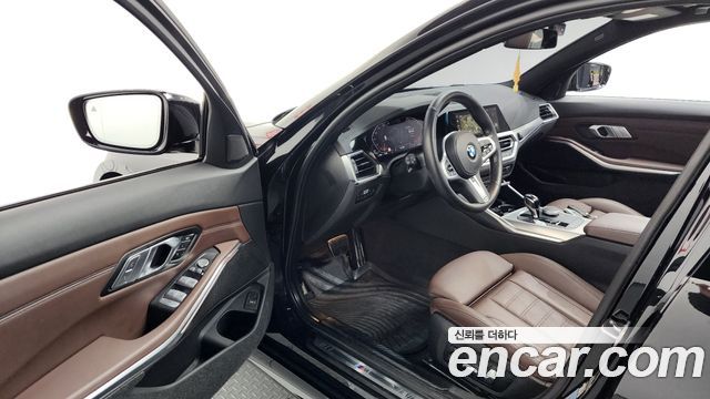 BMW 3-Series 320i Touring M Sports