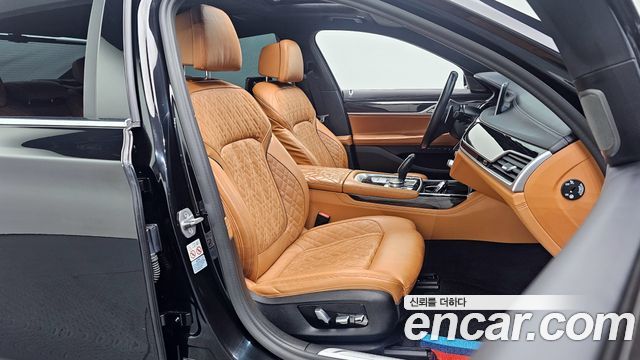 BMW 7-Series 740Li xDrive M Sport Package