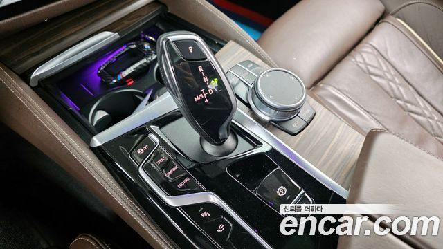 BMW 5-Series 523d M Sport
