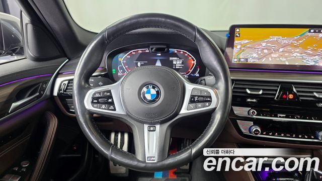 BMW 5-Series 523d M Sport