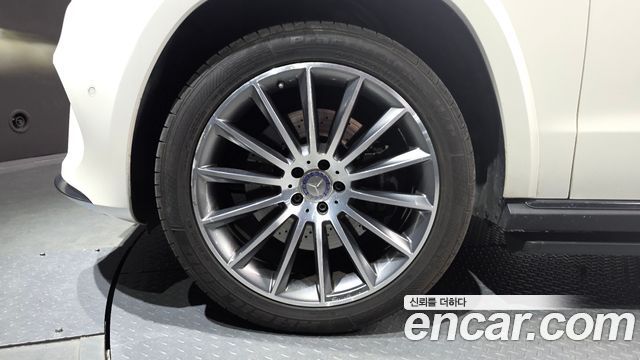 Mercedes-Benz GLS-Class GLS500 4MATIC