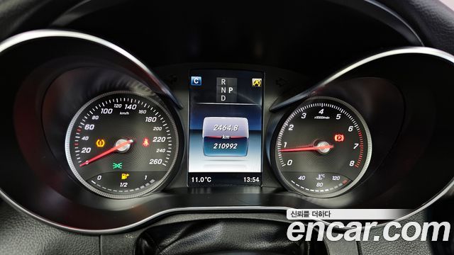 Mercedes-Benz C-Class W205 C200 Cabriolet