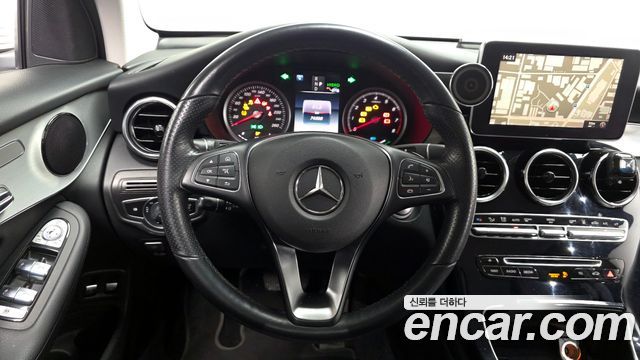 Mercedes-Benz GLC-Class GLC350e 4MATIC
