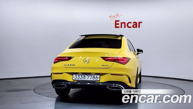 Mercedes-Benz CLA-Class CLA250 4MATIC