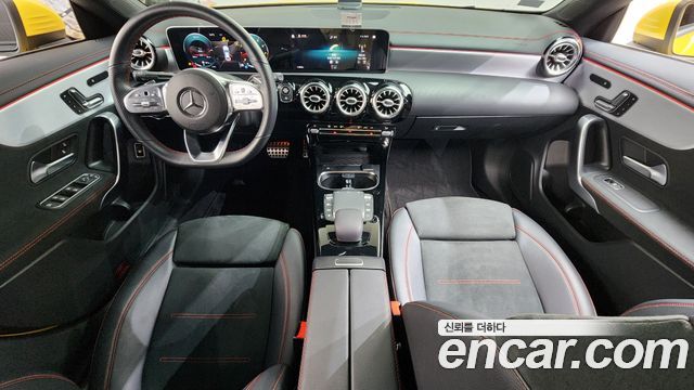 Mercedes-Benz CLA-Class CLA250 4MATIC