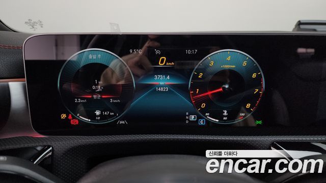 Mercedes-Benz CLA-Class CLA250 4MATIC
