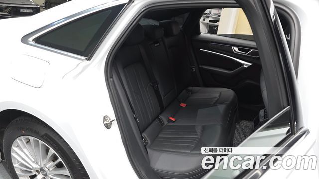 Audi A6 45 TFSI Quattro Premium