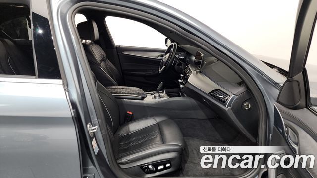 BMW 5-Series 520d M Sport Package Plus
