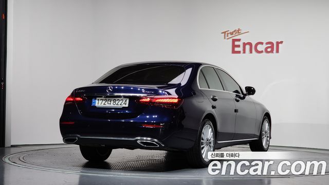 Mercedes-Benz E-Class E220d 4MATIC Exclusive