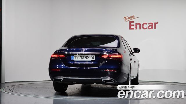 Mercedes-Benz E-Class E220d 4MATIC Exclusive