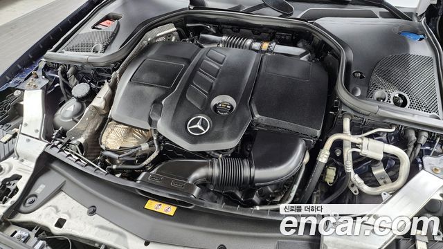 Mercedes-Benz E-Class E220d 4MATIC Exclusive
