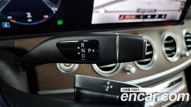 Mercedes-Benz E-Class E220d 4MATIC Exclusive