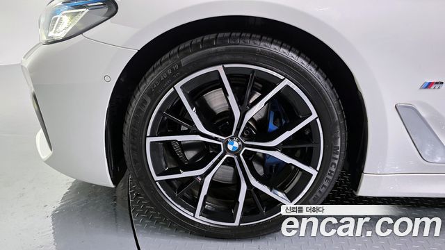 BMW 5-Series 530i M Sport Package