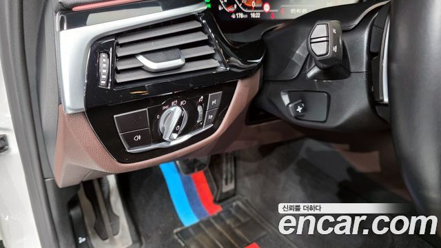BMW 5-Series 530i M Sport Package