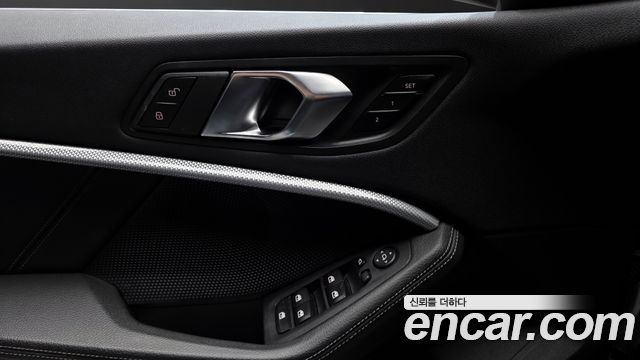 BMW 1-Series 120i Advantage