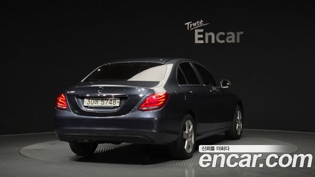 Mercedes-Benz C-Class C200